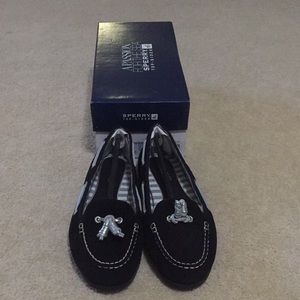 NWT Sperry Top-Sider Black Suede Loafers